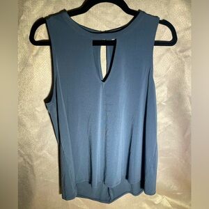 Blue Banana Republic Medium Womens Dress Top. Sleeveless like new quality.